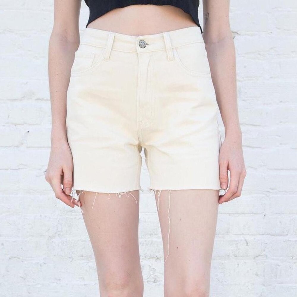 Brandy Melville John Galt High Waist Raw Hem Cream Denim Jean Shorts sz S EUC